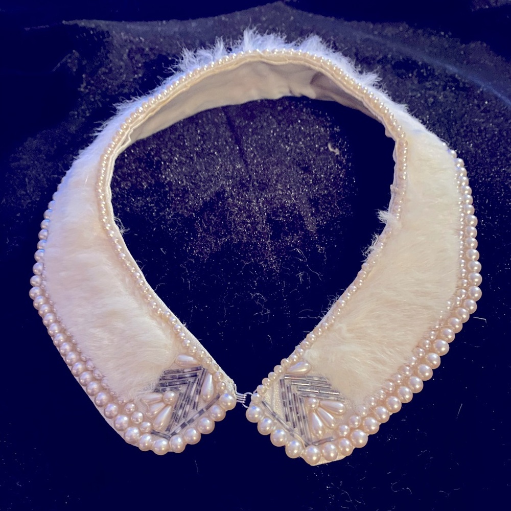 Vintage Sweater Collar